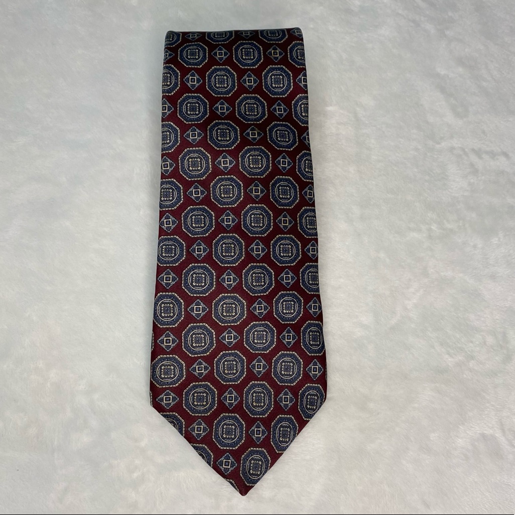 Euc  Don Loper Beverly Hills Brand Tie